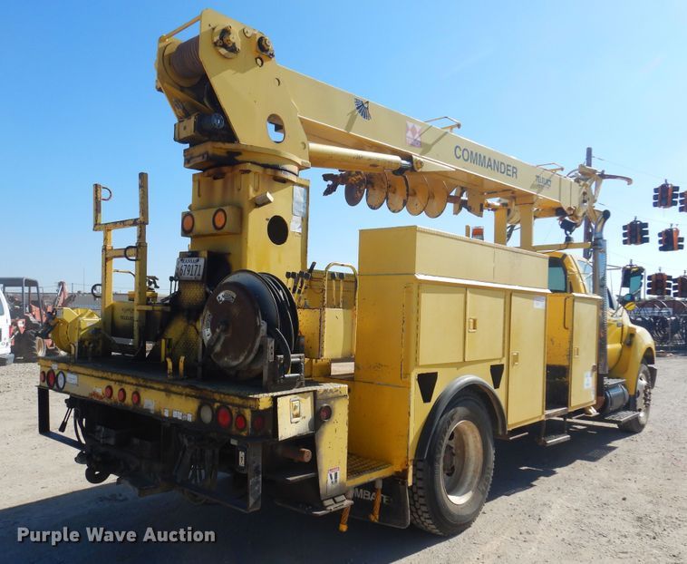 image for item KD9218 2004 Ford F750 Super Duty  digger derrick truck