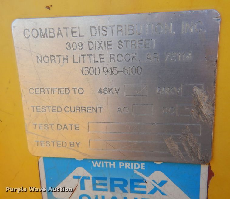 image for item KD9218 2004 Ford F750 Super Duty  digger derrick truck