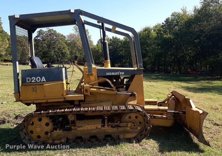 image for item KD9222 1985 Komatsu D20A  dozer