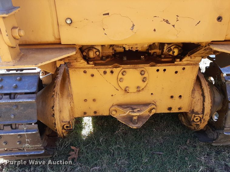 image for item KD9222 1985 Komatsu D20A  dozer