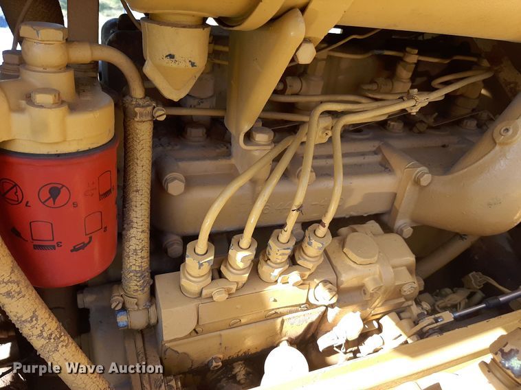 image for item KD9222 1985 Komatsu D20A  dozer