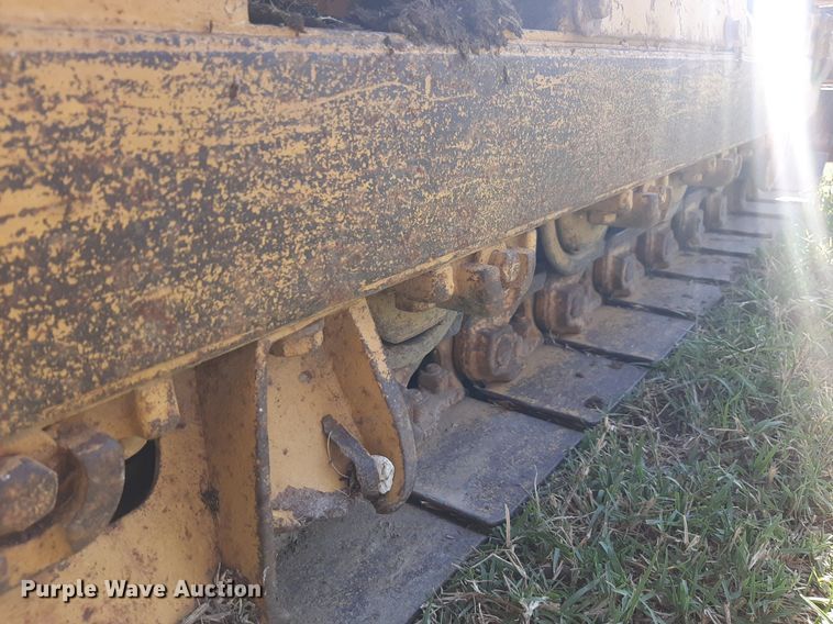 image for item KD9222 1985 Komatsu D20A  dozer