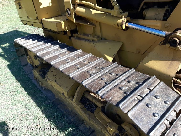 image for item KD9222 1985 Komatsu D20A  dozer