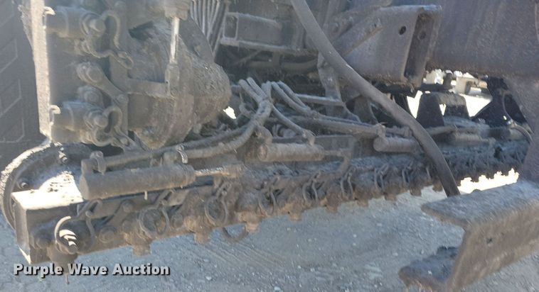 image for item KO9000 1999  Sterling SC7000  oil distributor truck