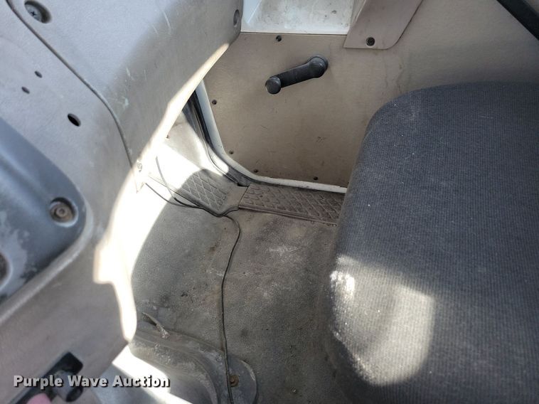 image for item KO9004 2007 Sterling A9500  semi truck