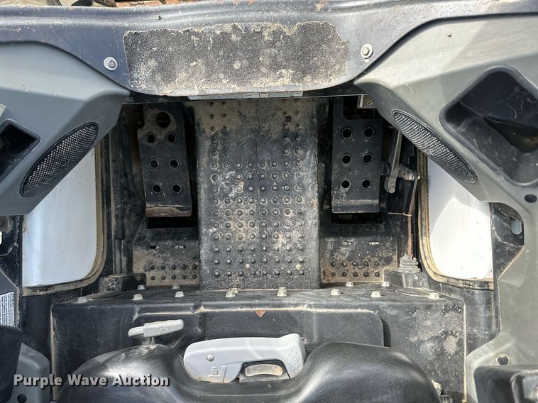 image for item KT9288 2020 Bobcat T450 tracked skid steer loader