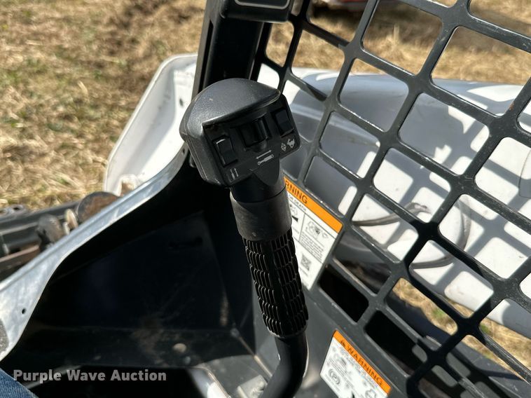 image for item KT9289 2020 Bobcat S570 skid steer loader