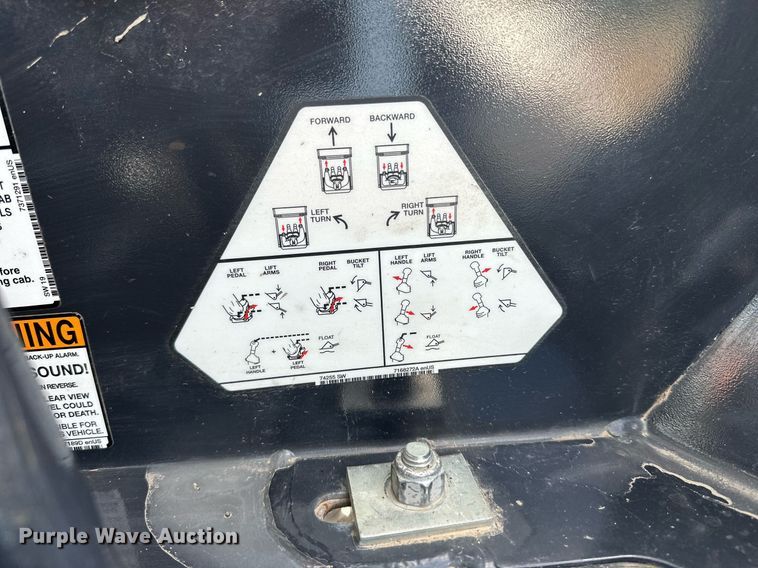 image for item KT9289 2020 Bobcat S570 skid steer loader