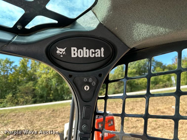 image for item KT9289 2020 Bobcat S570 skid steer loader