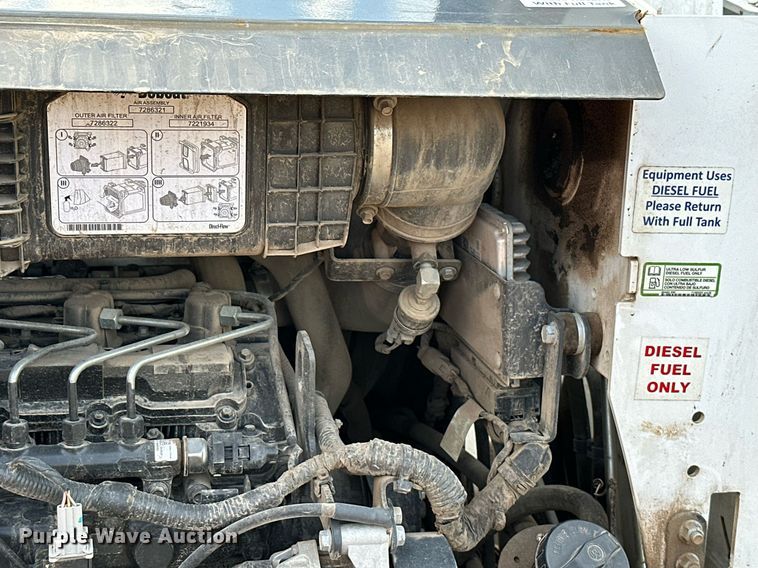 image for item KT9289 2020 Bobcat S570 skid steer loader