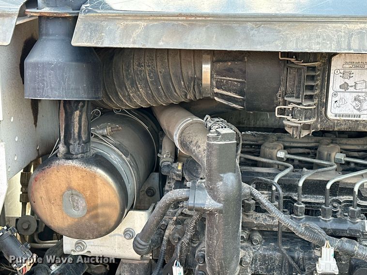 image for item KT9289 2020 Bobcat S570 skid steer loader