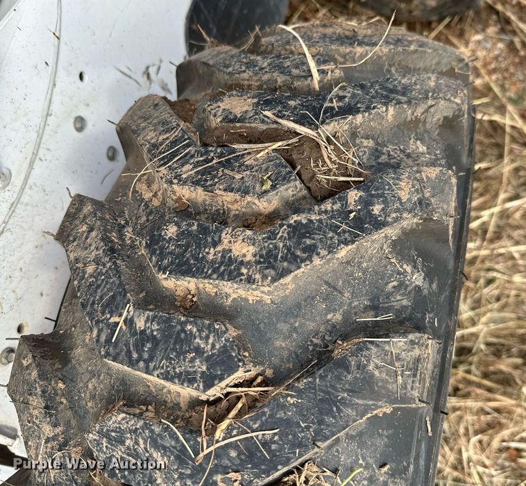 image for item KT9289 2020 Bobcat S570 skid steer loader