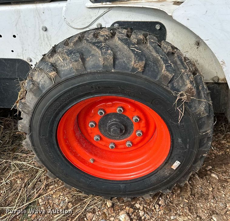 image for item KT9289 2020 Bobcat S570 skid steer loader