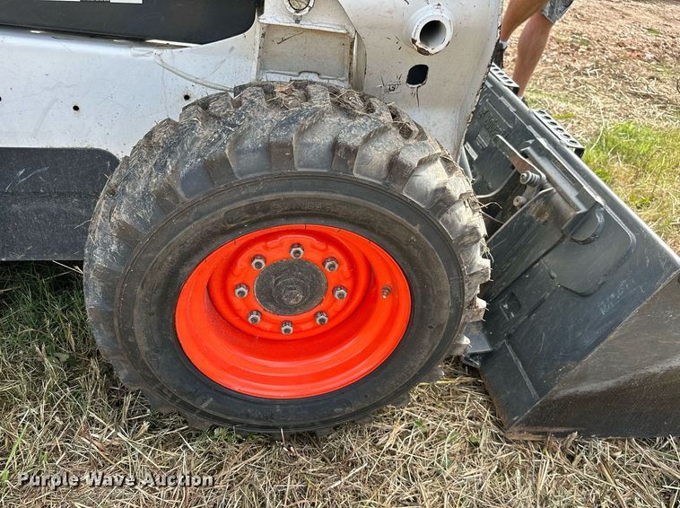 image for item KT9289 2020 Bobcat S570 skid steer loader