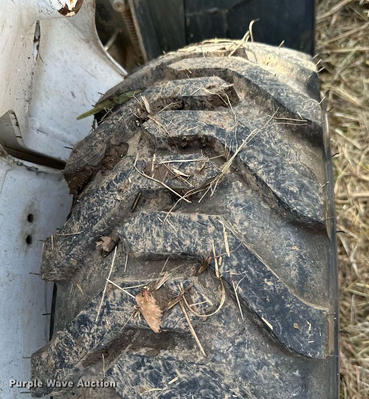 image for item KT9289 2020 Bobcat S570 skid steer loader