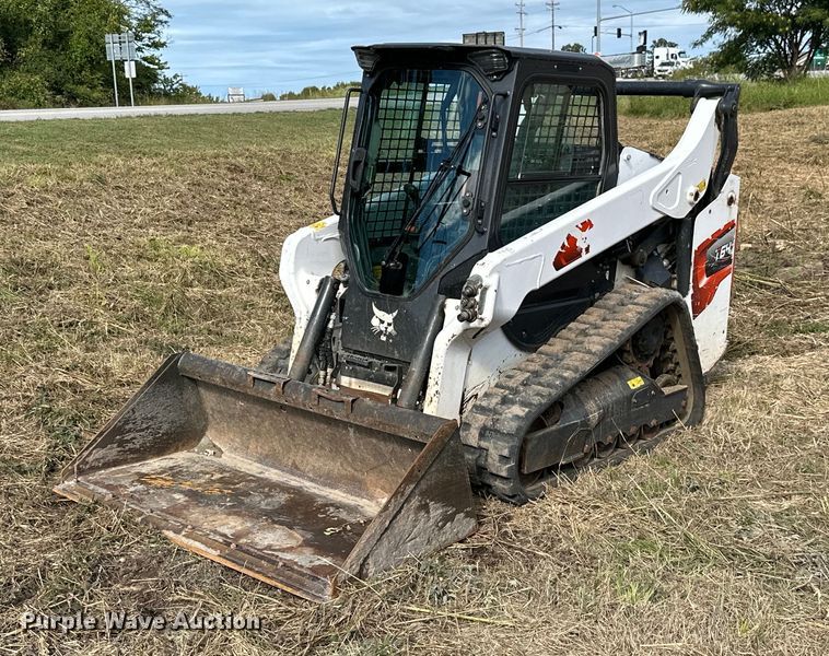 image for item KT9290 2021 Bobcat T64 tracked skid steer loader