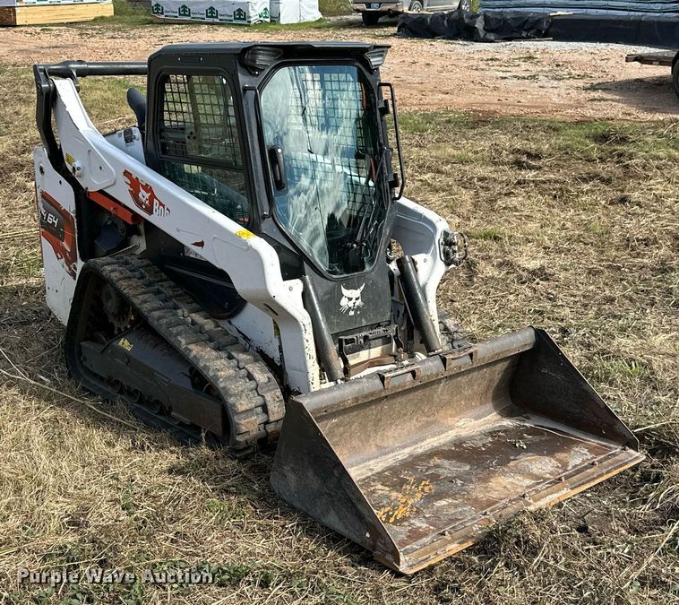 image for item KT9290 2021 Bobcat T64 tracked skid steer loader