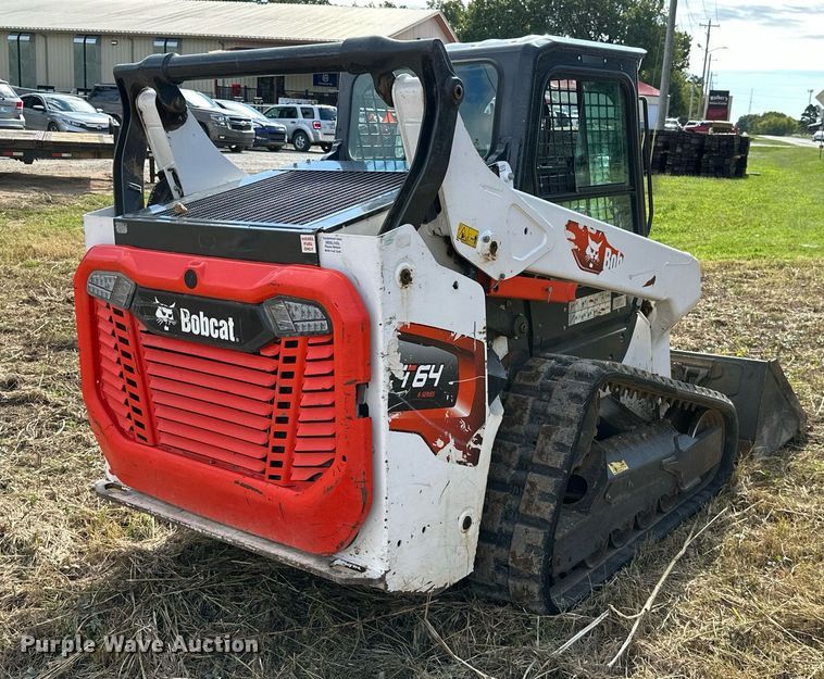 image for item KT9290 2021 Bobcat T64 tracked skid steer loader
