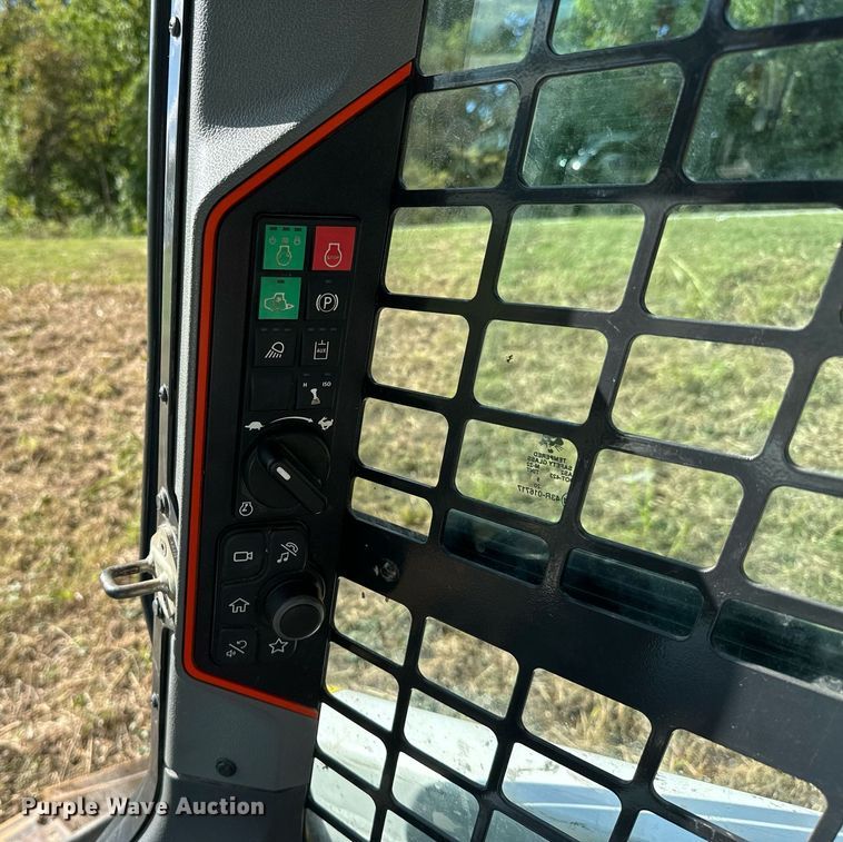 image for item KT9290 2021 Bobcat T64 tracked skid steer loader