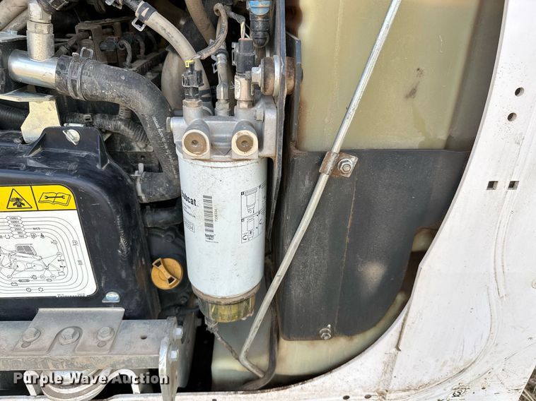 image for item KT9290 2021 Bobcat T64 tracked skid steer loader