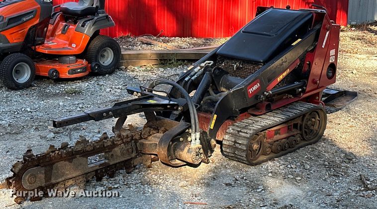 image for item KT9295 2016 Toro TX427 compact utility loader