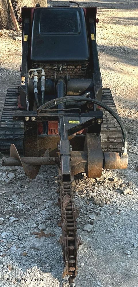 image for item KT9295 2016 Toro TX427 compact utility loader