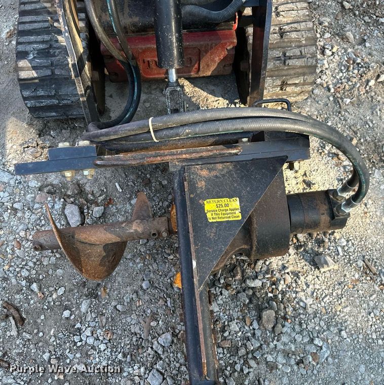 image for item KT9295 2016 Toro TX427 compact utility loader