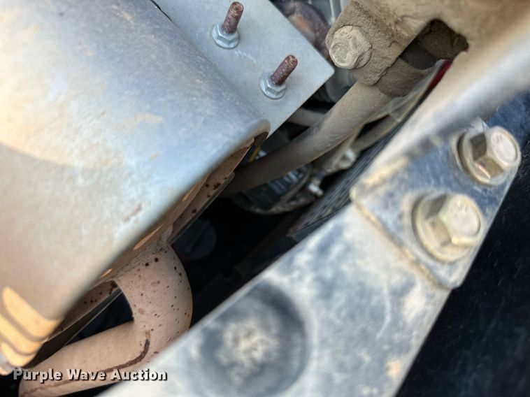 image for item KT9295 2016 Toro TX427 compact utility loader