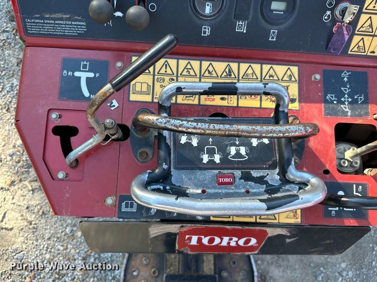 image for item KT9295 2016 Toro TX427 compact utility loader