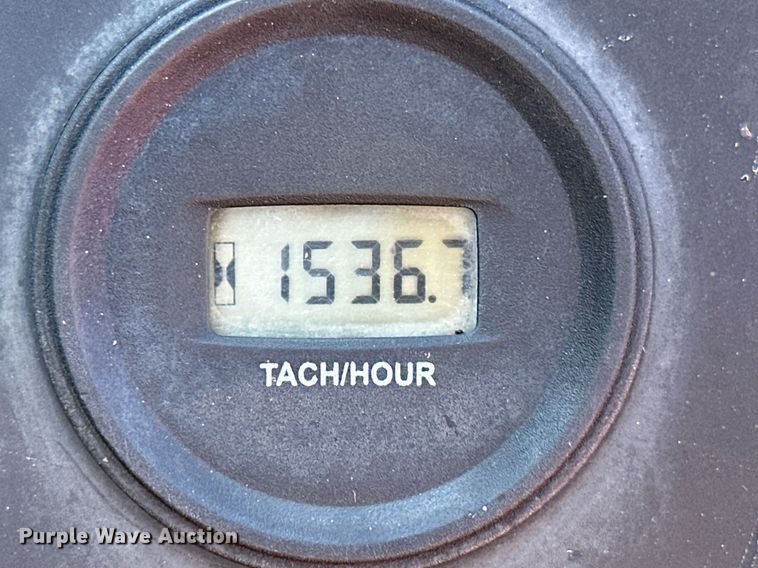 image for item KT9295 2016 Toro TX427 compact utility loader