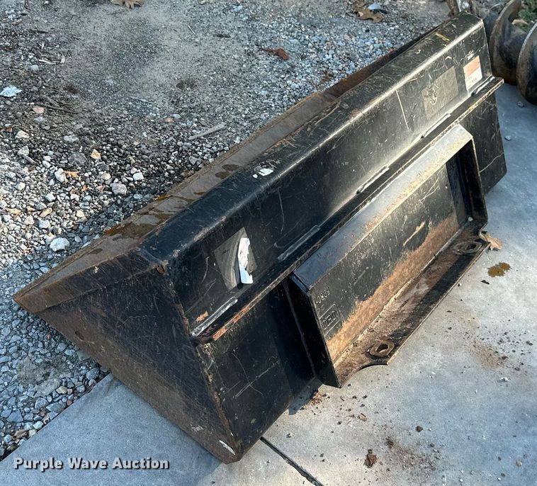 image for item KT9295 2016 Toro TX427 compact utility loader