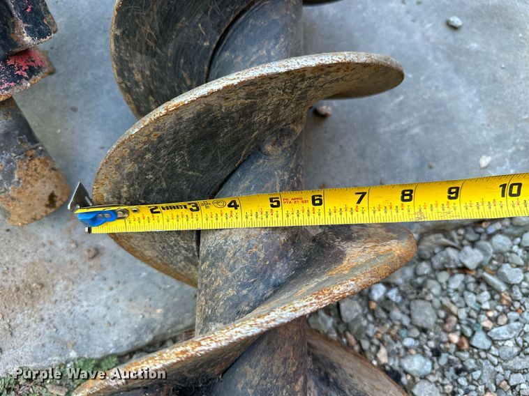 image for item KT9295 2016 Toro TX427 compact utility loader