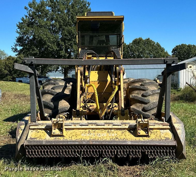 image for item KT9297 2003 Tigercat M724D  mulcher