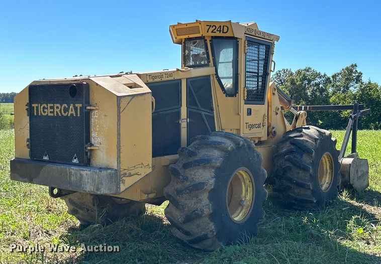 image for item KT9297 2003 Tigercat M724D  mulcher