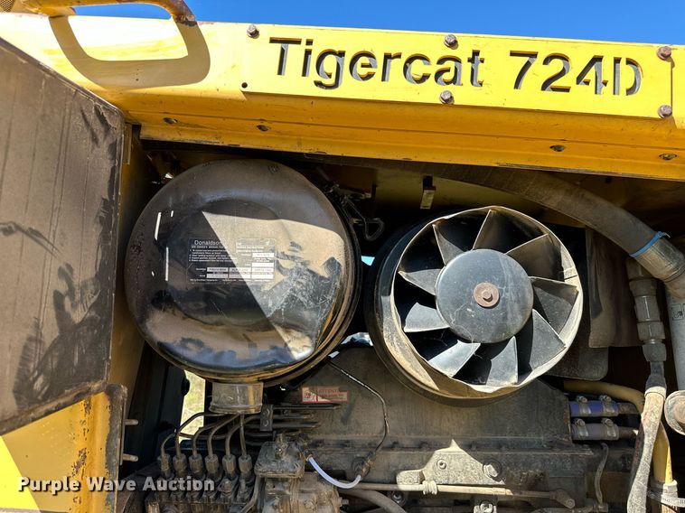 image for item KT9297 2003 Tigercat M724D  mulcher