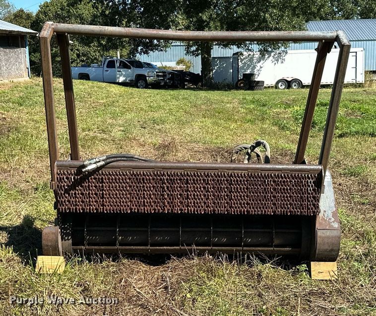 Timber Ax 73AXH6 skid steer mulcher in Neosho, MO Item KT9298 sold Purple Wave