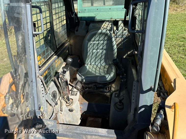 image for item KT9299 2008 Mustang 2109  skid steer loader