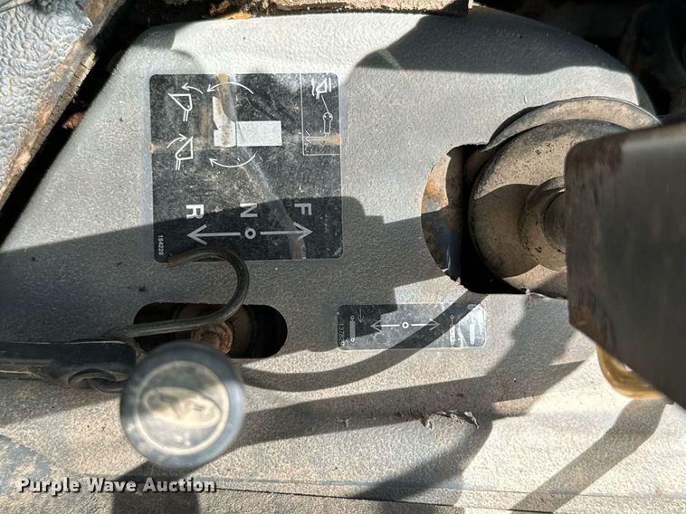 image for item KT9299 2008 Mustang 2109  skid steer loader