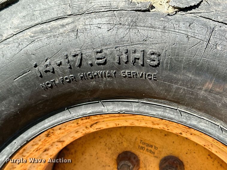 image for item KT9299 2008 Mustang 2109  skid steer loader