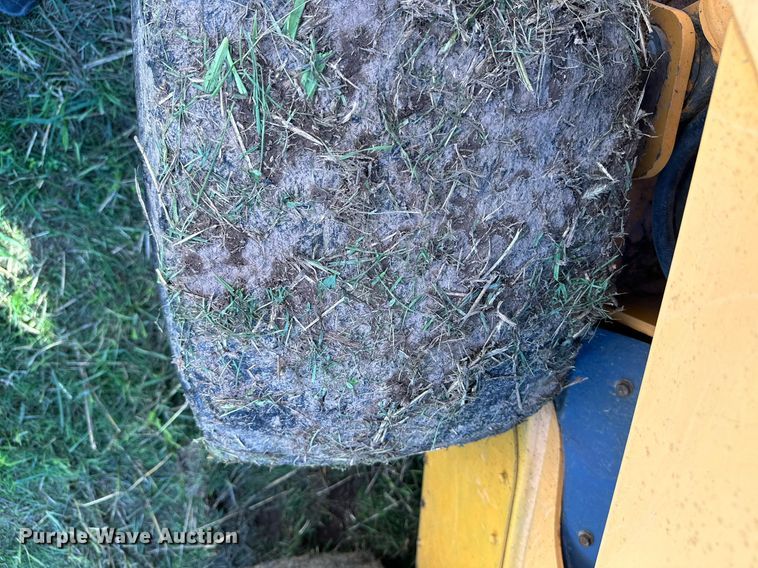 image for item KT9299 2008 Mustang 2109  skid steer loader