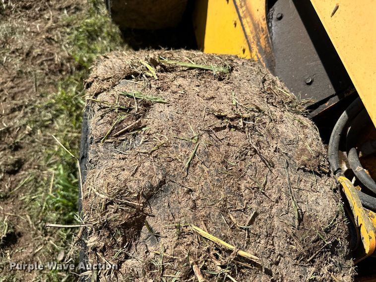 image for item KT9299 2008 Mustang 2109  skid steer loader