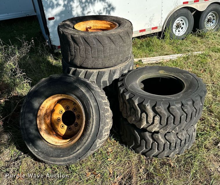 image for item KT9299 2008 Mustang 2109  skid steer loader