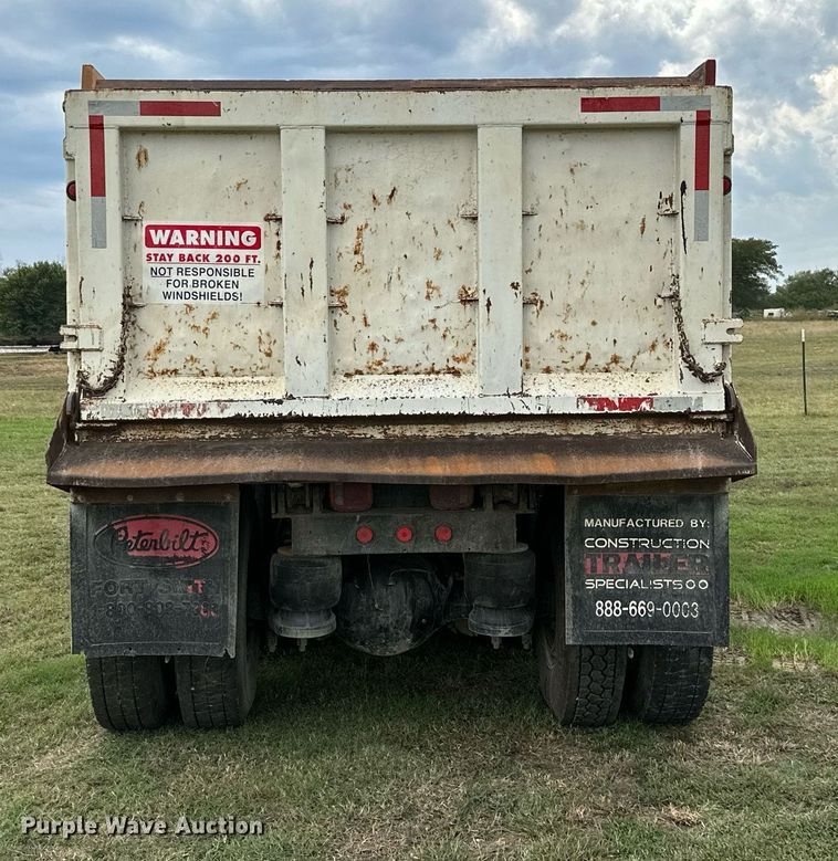 image for item KT9304 2001 Peterbilt 330  dump truck