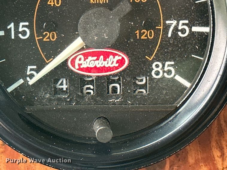 image for item KT9304 2001 Peterbilt 330  dump truck