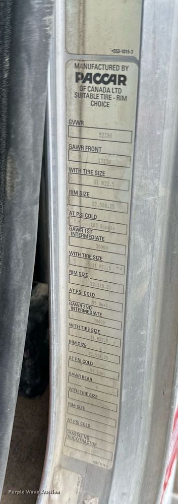 image for item KT9304 2001 Peterbilt 330  dump truck