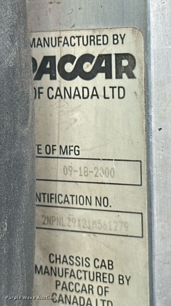 image for item KT9304 2001 Peterbilt 330  dump truck