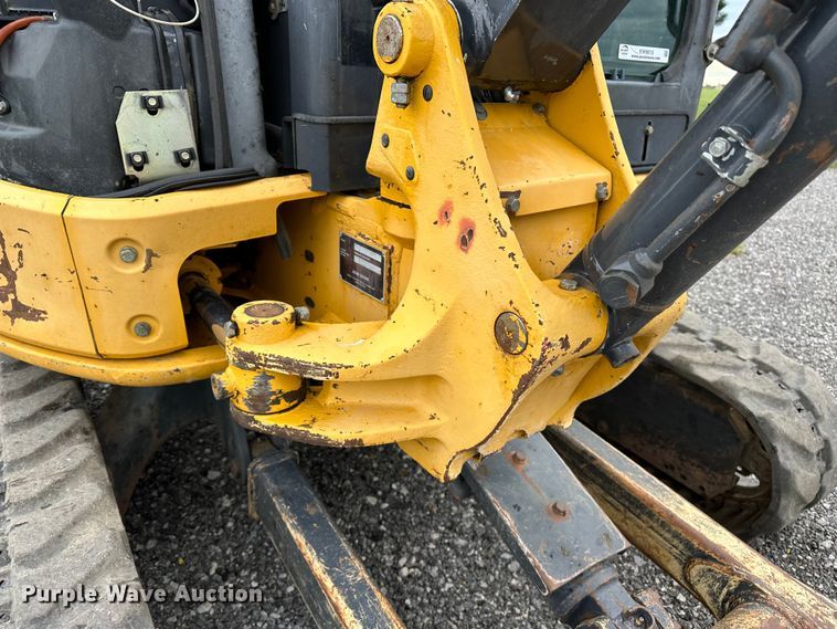 image for item KW9015 2014 John Deere 35D  mini excavator