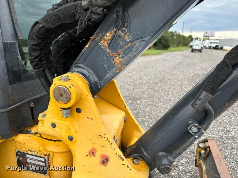 image for item KW9015 2014 John Deere 35D  mini excavator