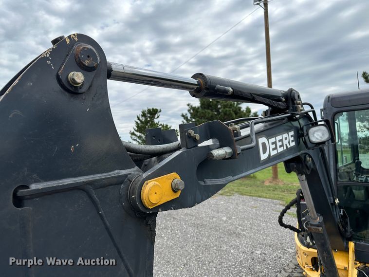 image for item KW9015 2014 John Deere 35D  mini excavator