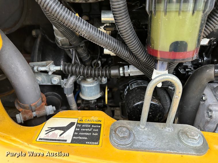 image for item KW9015 2014 John Deere 35D  mini excavator